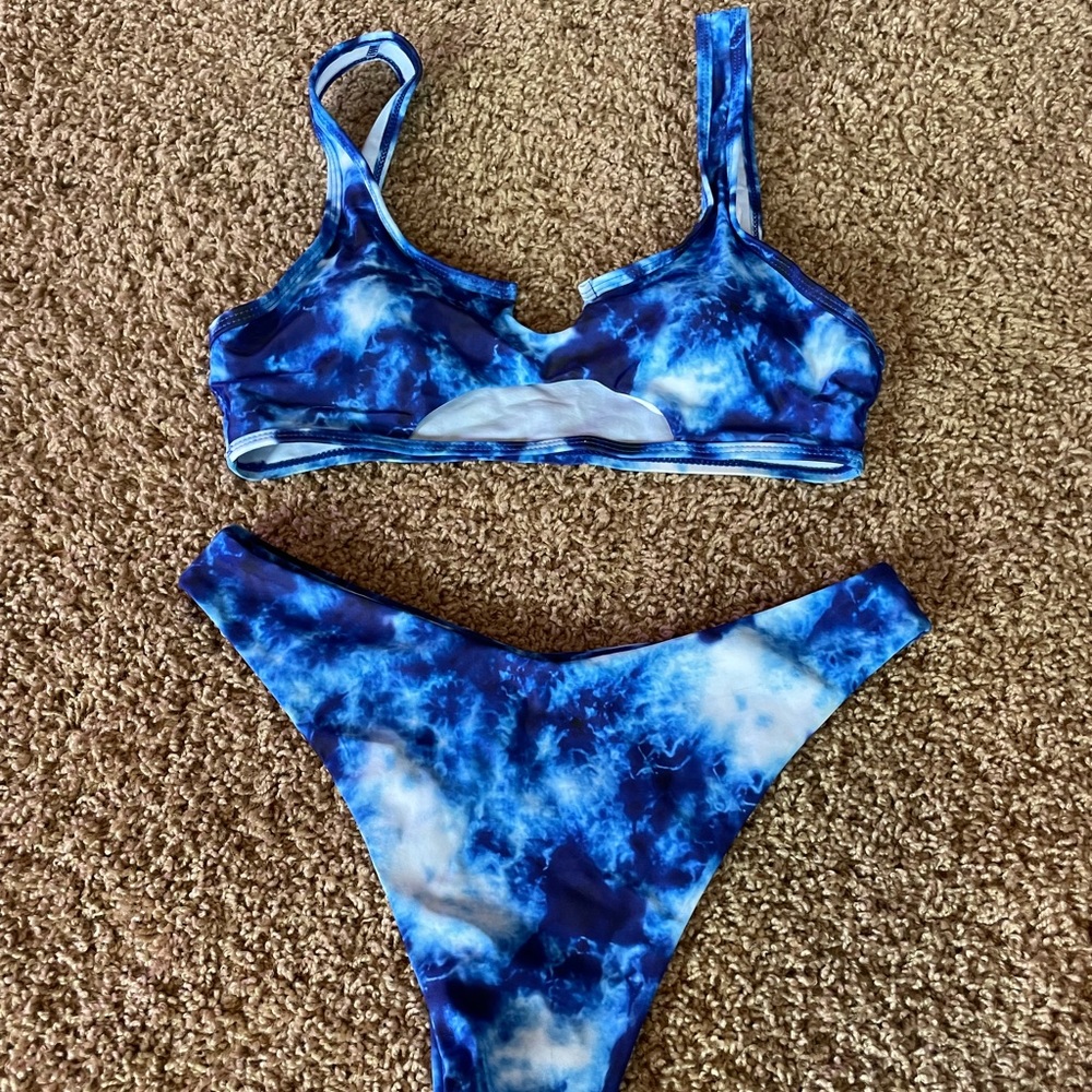Zaful bathing suit, size medium/6